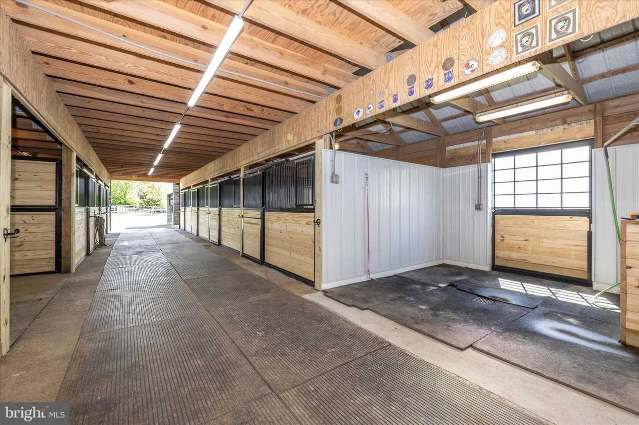 10224 Bessie Clemson Rd - Photo 7 of 46