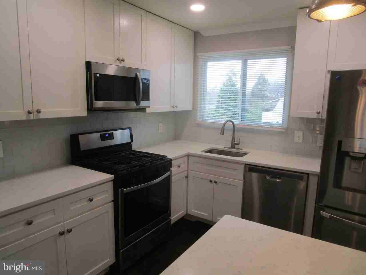 1908 Fenwood Avenue - Photo 6 of 15