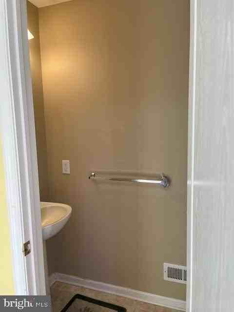 1032 Moore Rd - Photo 2 of 35