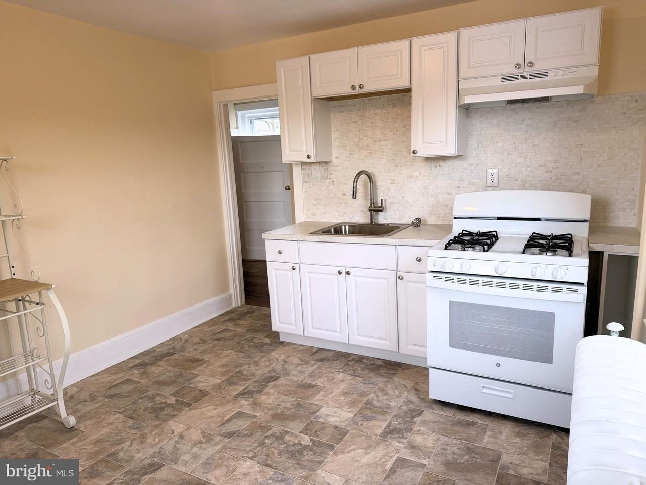 1815 Horace Avenue #3rdFL - Photo 3 of 23