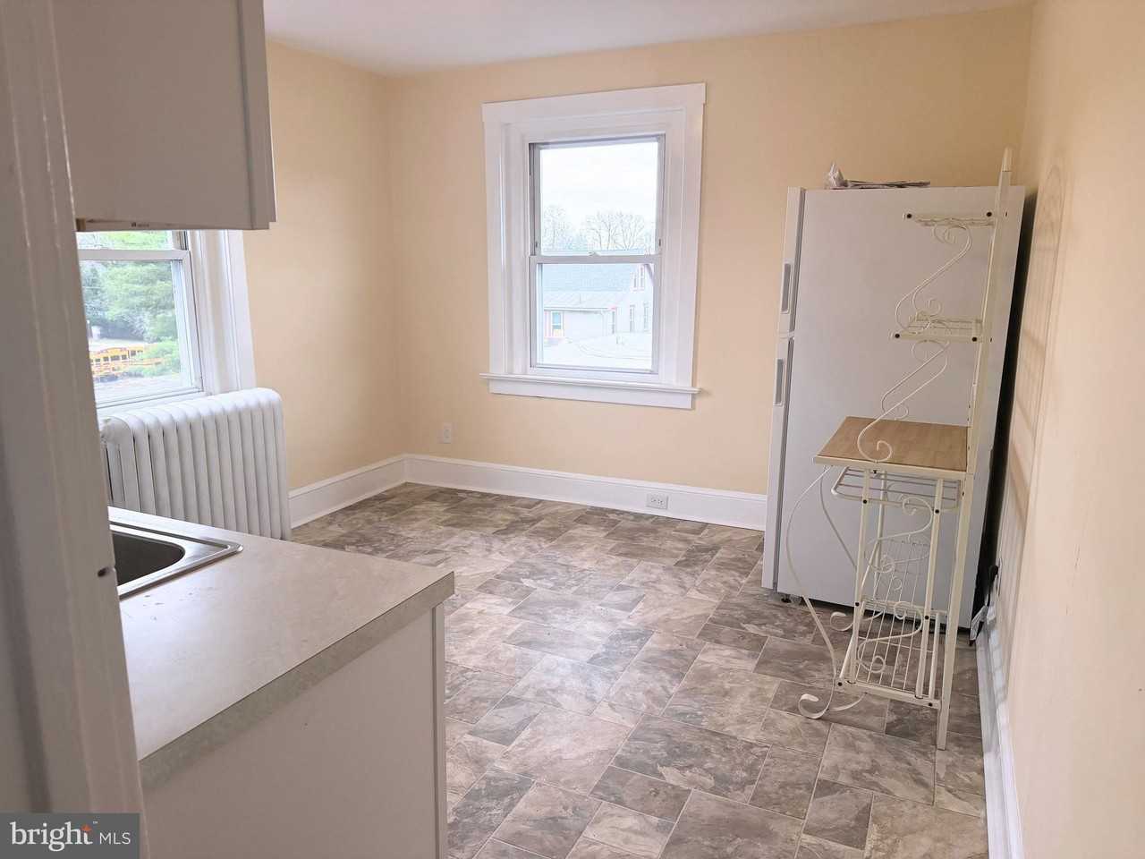 1815 Horace Avenue #3rdFL - Photo 5 of 23