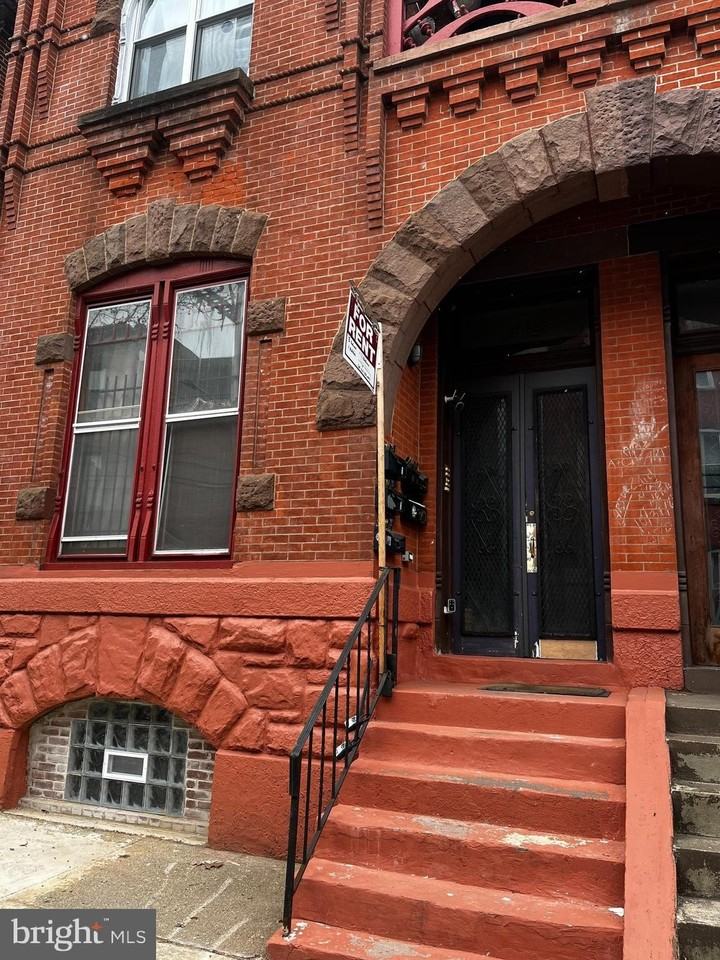 1512 N 17th St #2A - Photo 2 of 14