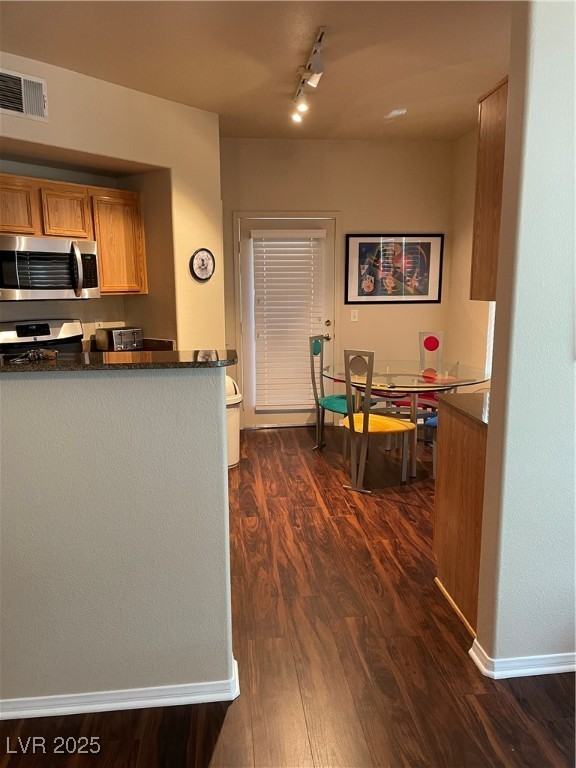 10001 Peace Way - Photo 2 of 6