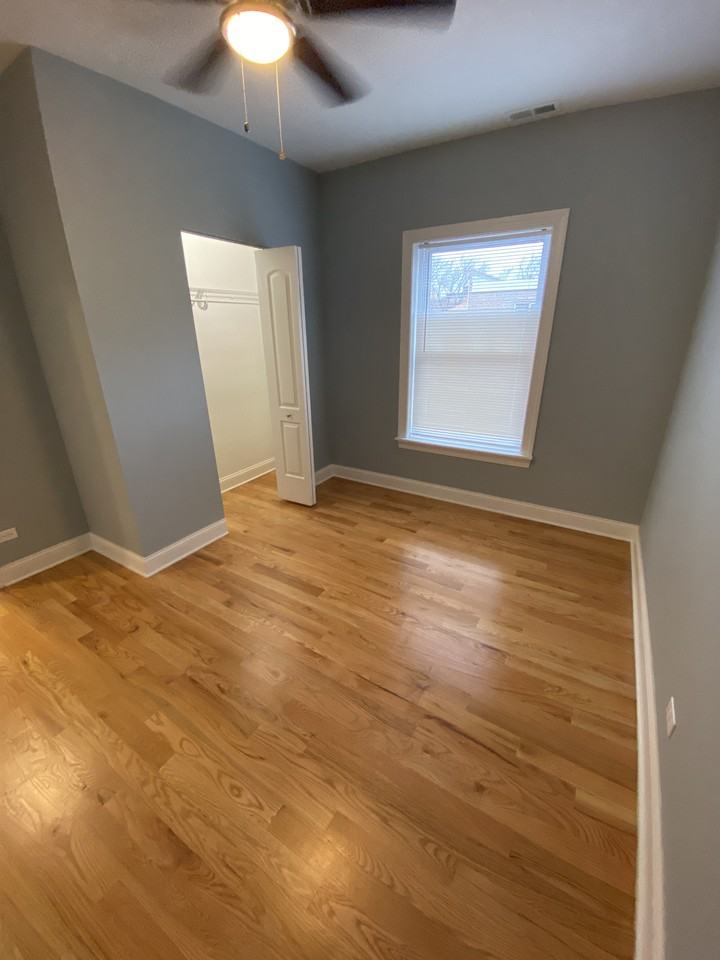 W Pratt Blvd & N Ashland Ave - Photo 4 of 12