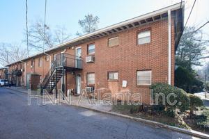 featured image of 2157 Lenox Rd Ne #C7