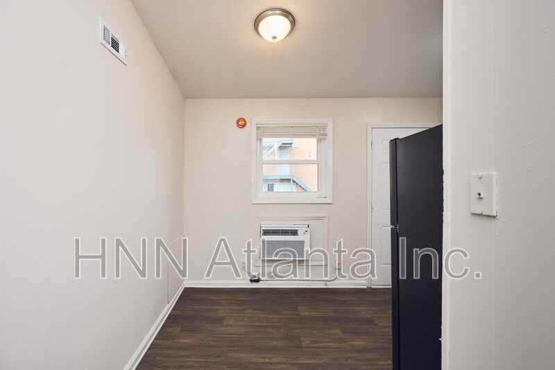 2157 Lenox Rd Ne #C7 - Photo 3 of 12