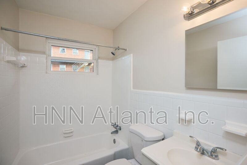 2157 Lenox Rd Ne #C7 - Photo 7 of 12