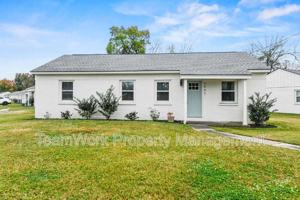 featured image of 3043 Terry Drive