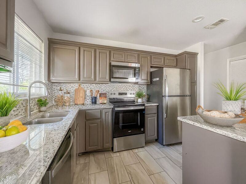 7116 Brierfield Drive - Photo 3 of 28