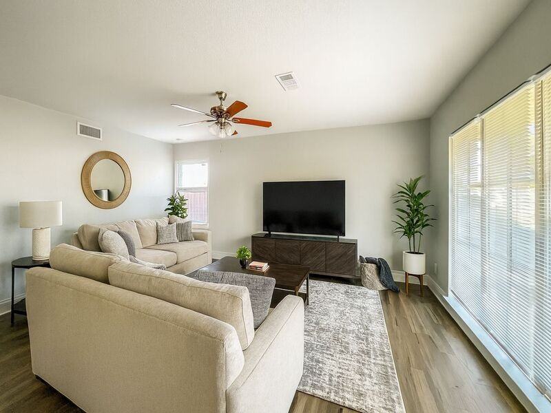 7116 Brierfield Drive - Photo 5 of 28