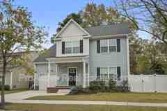 3026 Peronne Avenue - Photo 1 of 1