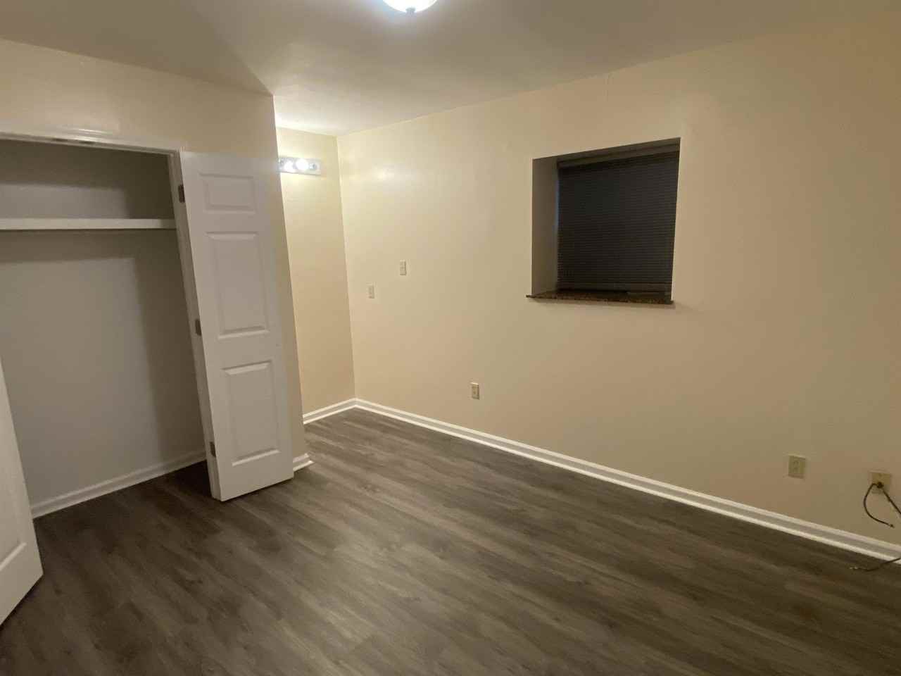 Beach Villa Apts - Photo 7 of 27