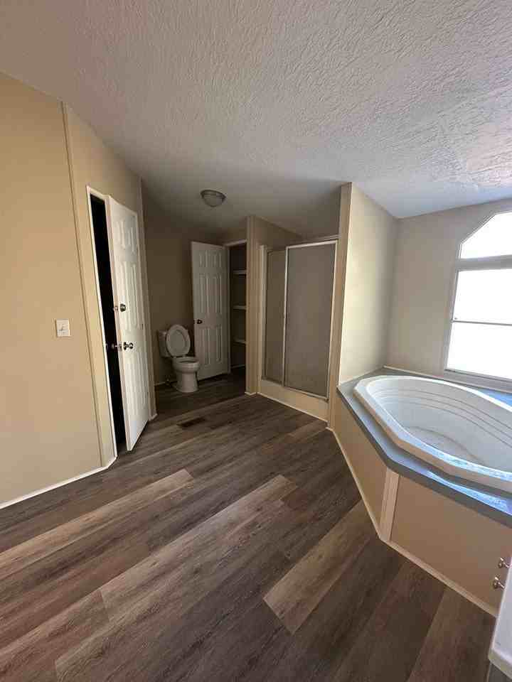 290 Green Oak Rd - Photo 7 of 26