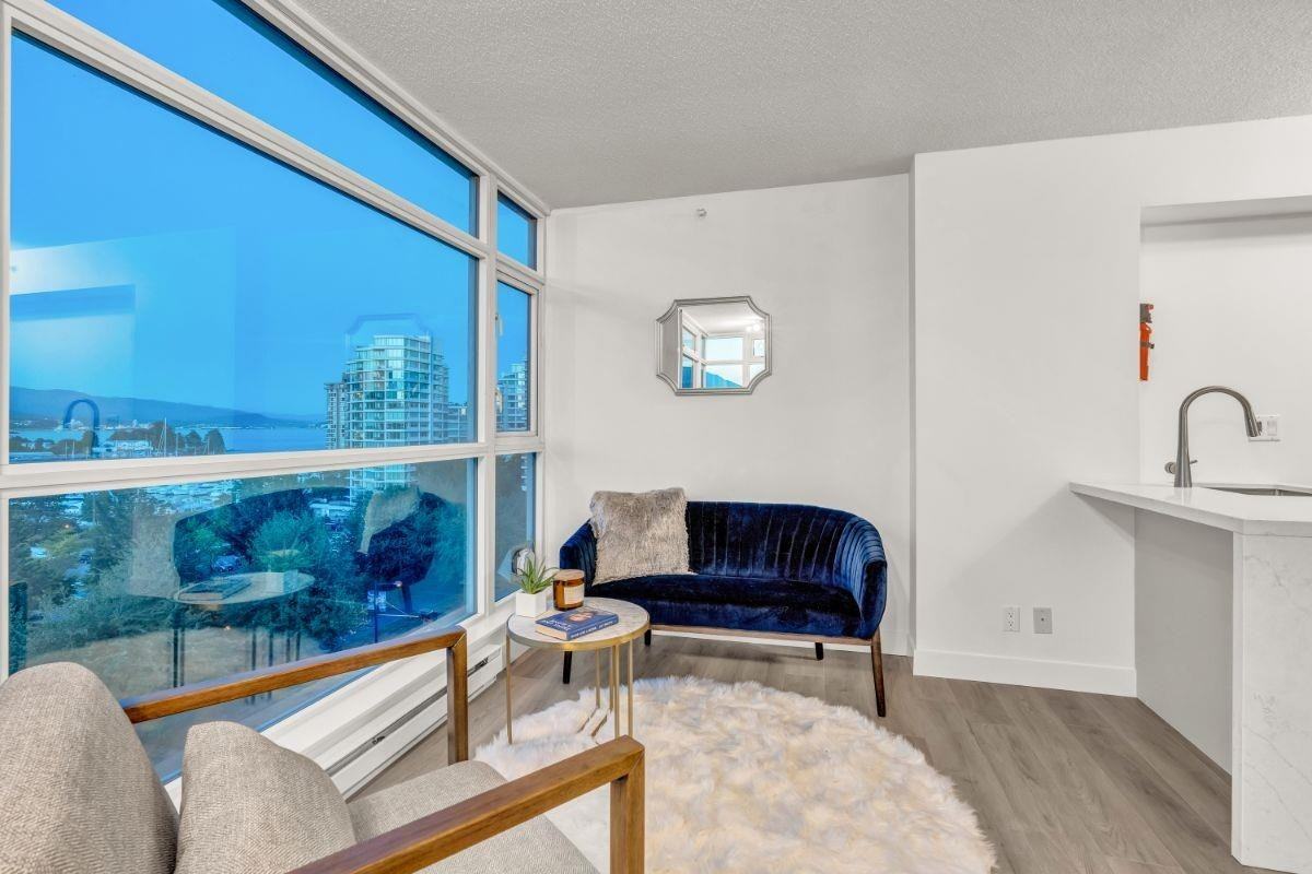 1889 Alberni Street - Photo 5 of 35