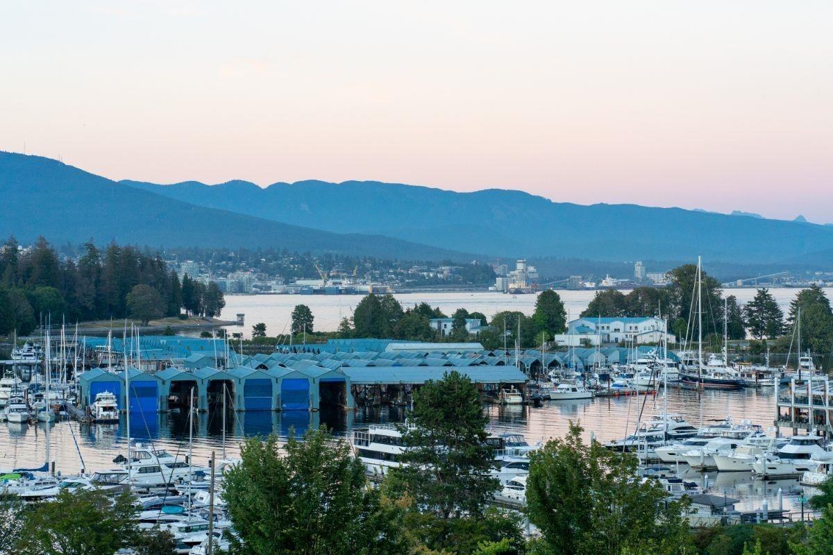 1889 Alberni Street - Photo 3 of 35