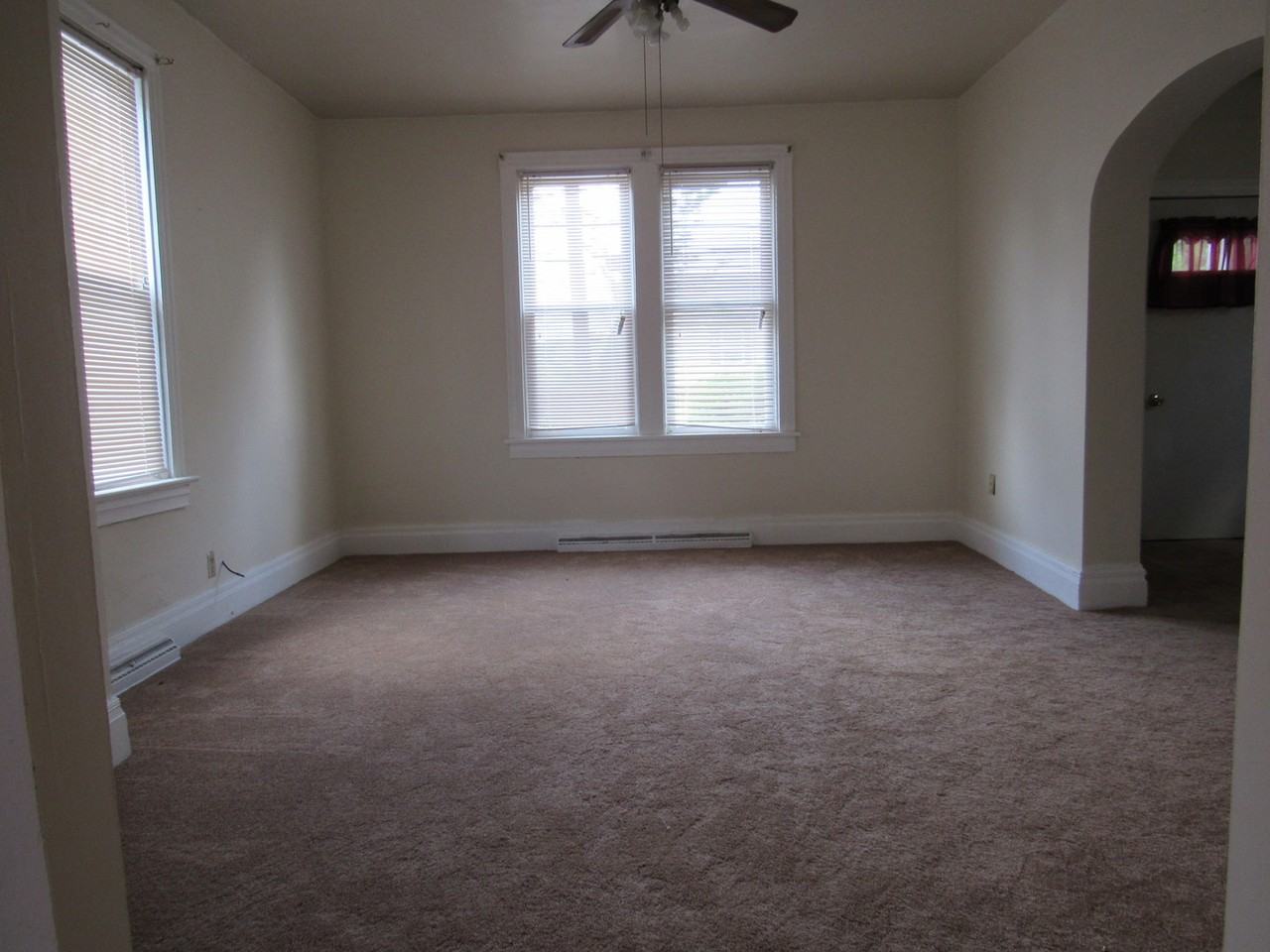 132 Church St - Photo 7 of 18