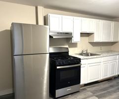 featured image of 425 Highland Avenue