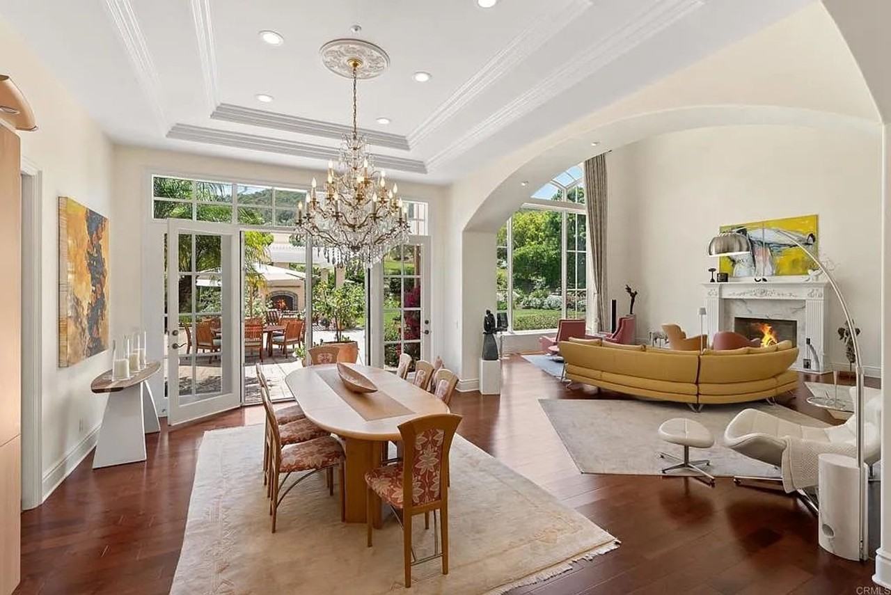 6369 Clubhouse Drive - Photo 7 of 29