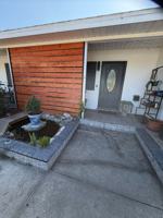 featured image of 925 7th Avenue Southwest