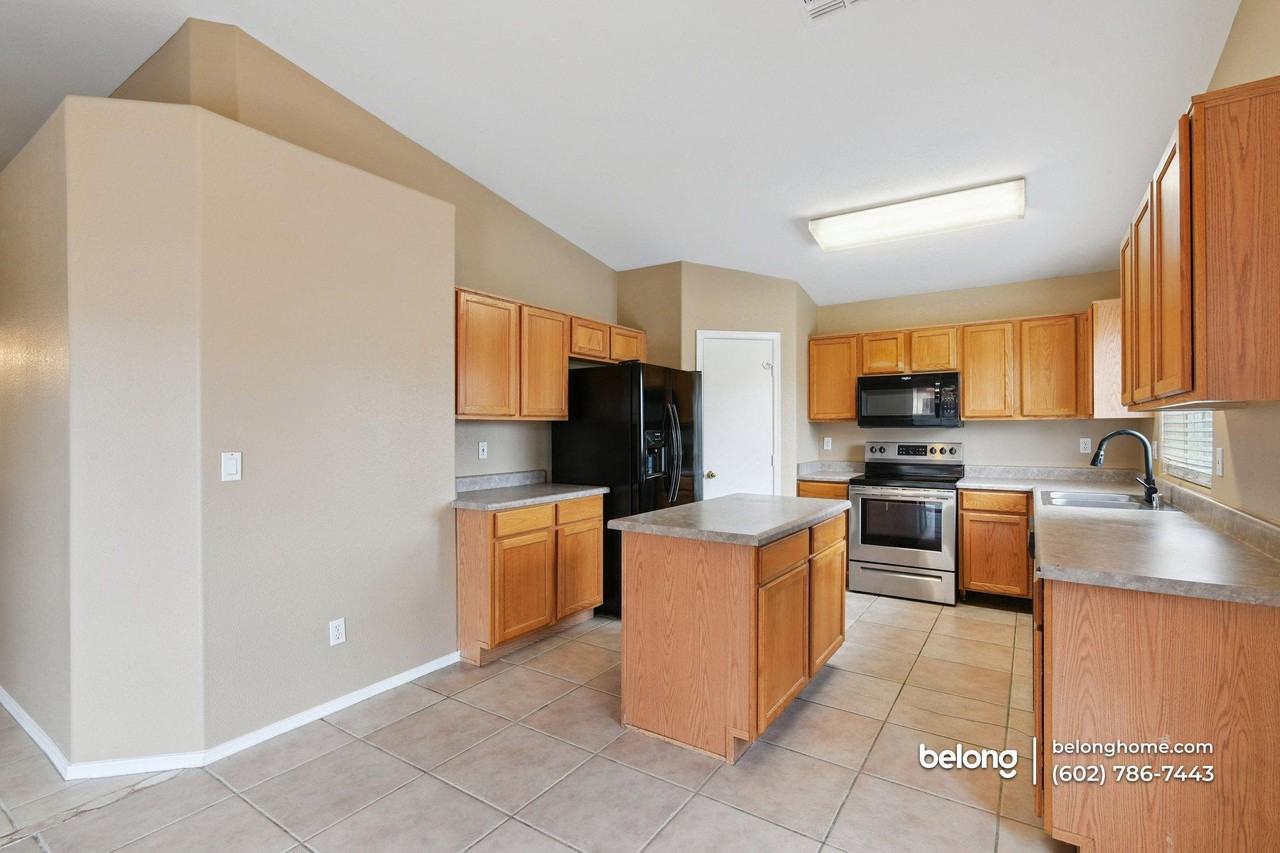 4545 N 67th Ave #1179 - Photo 5 of 16