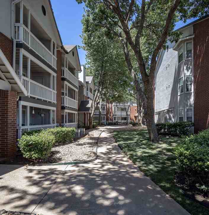 Parc 1010 - Photo 5 of 40