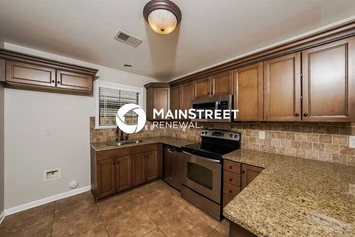 8323 Miller Pl - Photo 5 of 16