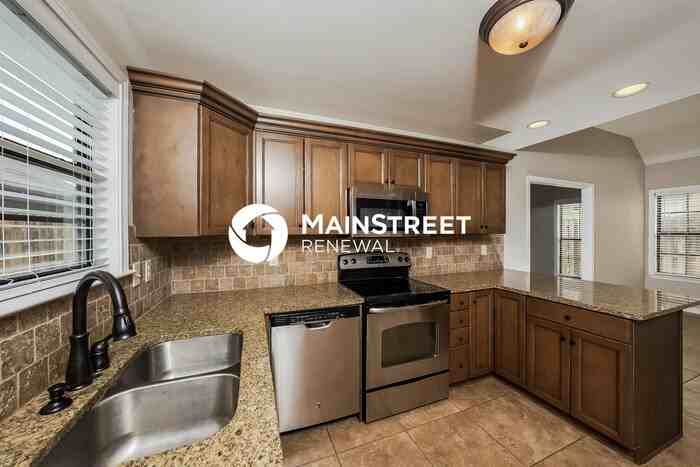 8323 Miller Pl - Photo 6 of 16