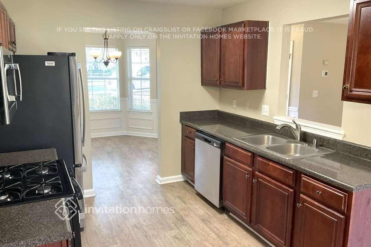 5787 Blacktop Ct - Photo 3 of 11