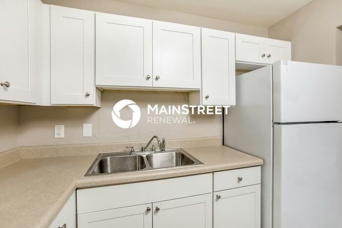 2495 Barbarossa Ave - Photo 6 of 16