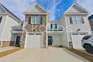 3709 Oak Leaf Way #C - Photo 1 of 1