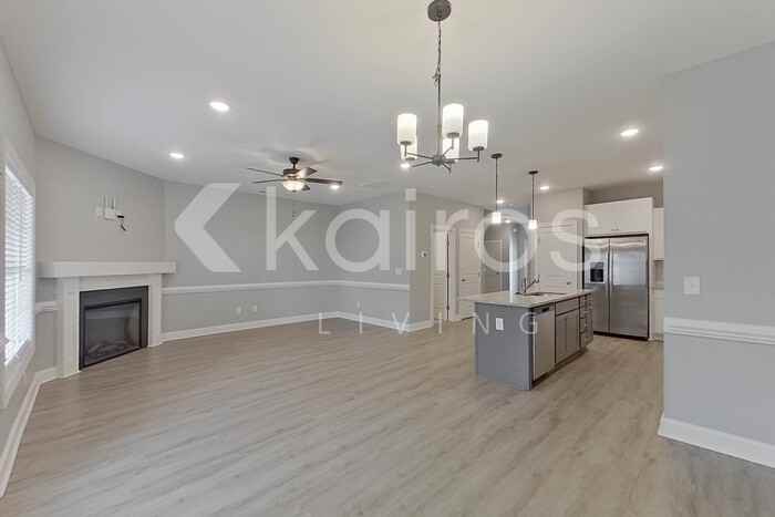 3709 Oak Leaf Way #C - Photo 5 of 33