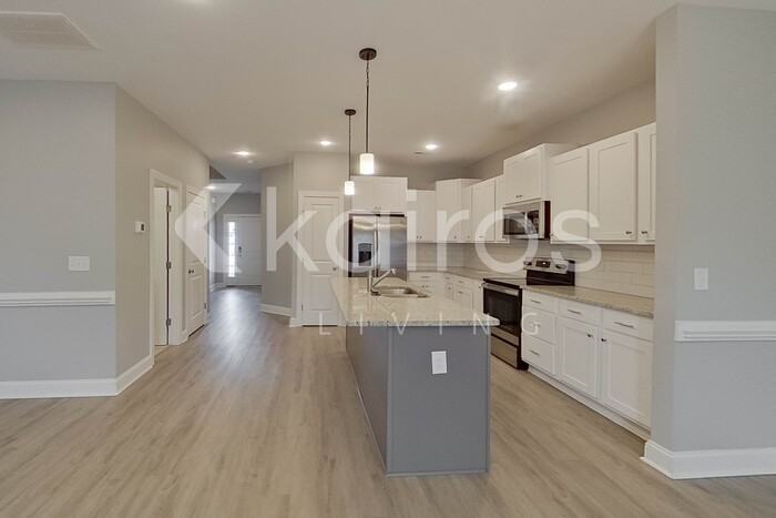 3709 Oak Leaf Way #C - Photo 6 of 33