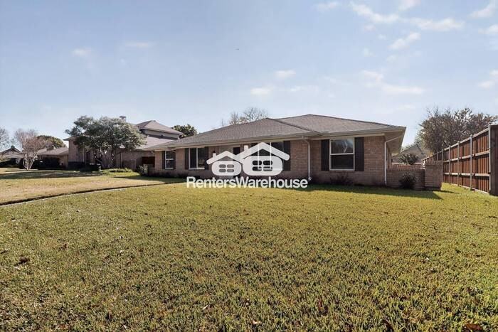 2720 Glen Forest Lane - Photo 7 of 42