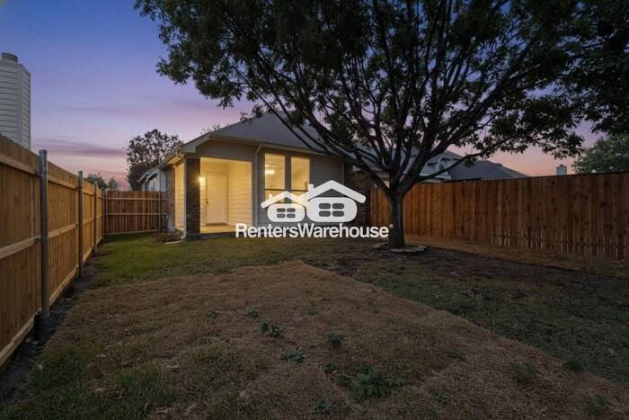 6216 Dark Forest Drive - Photo 2 of 44