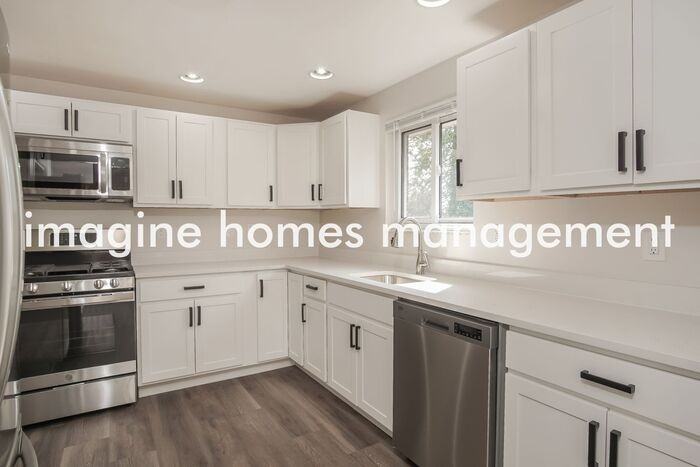 14439 Roberta Dr - Photo 6 of 16