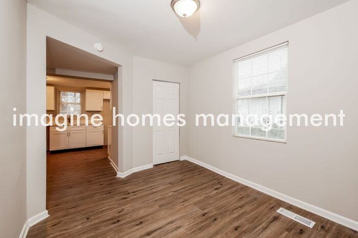 4117 Byram Ave - Photo 5 of 20