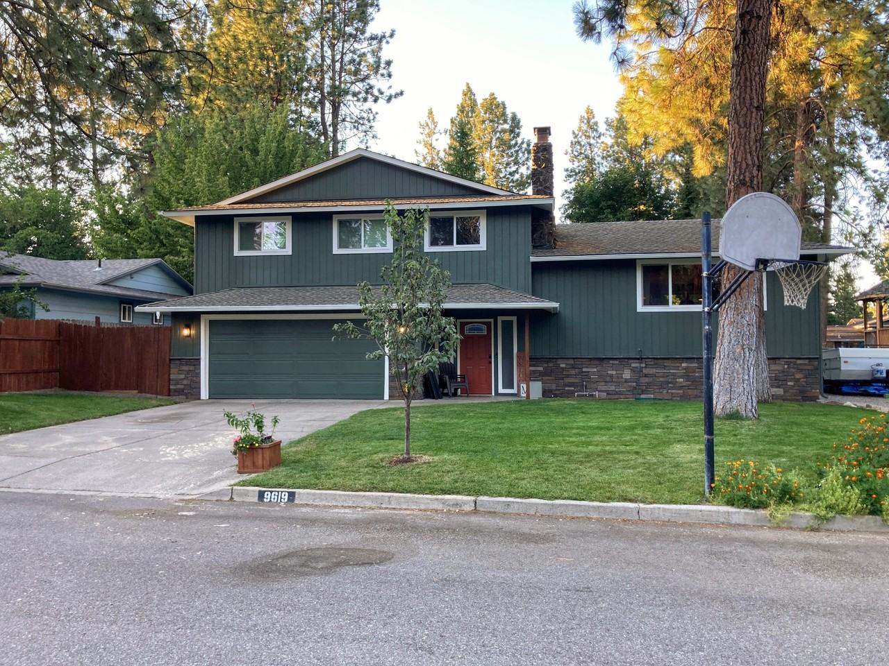 9619 East 9th Avenue #NA