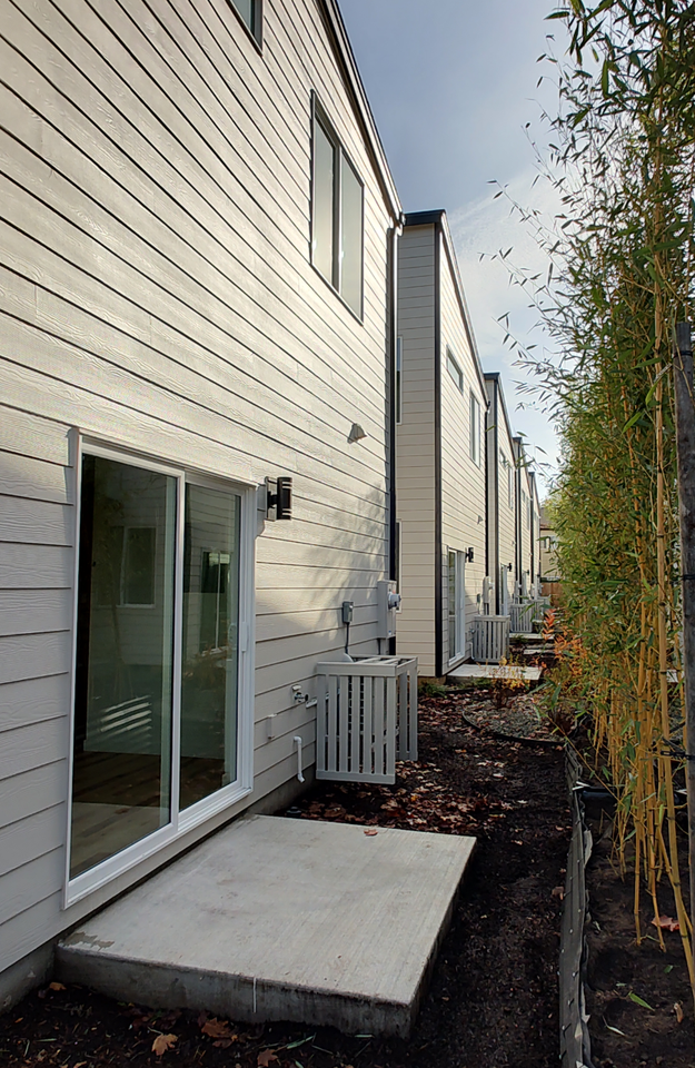 4276 Ne Going St #NA - Photo 6 of 13