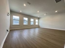 featured image of 2801 Farmhouse Drive #1