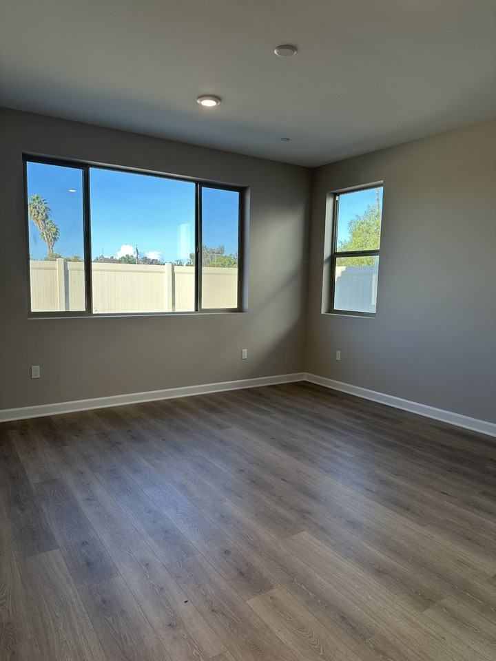 2055 Woolem Pl #NA - Photo 6 of 26