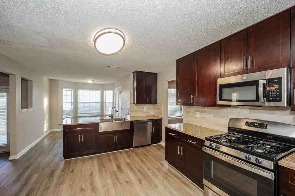 1103 Village Oaks - Photo 7 of 17