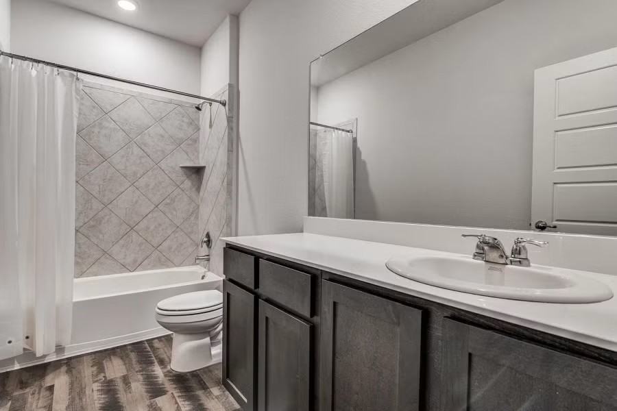 545 Declaration Way - Photo 3 of 11