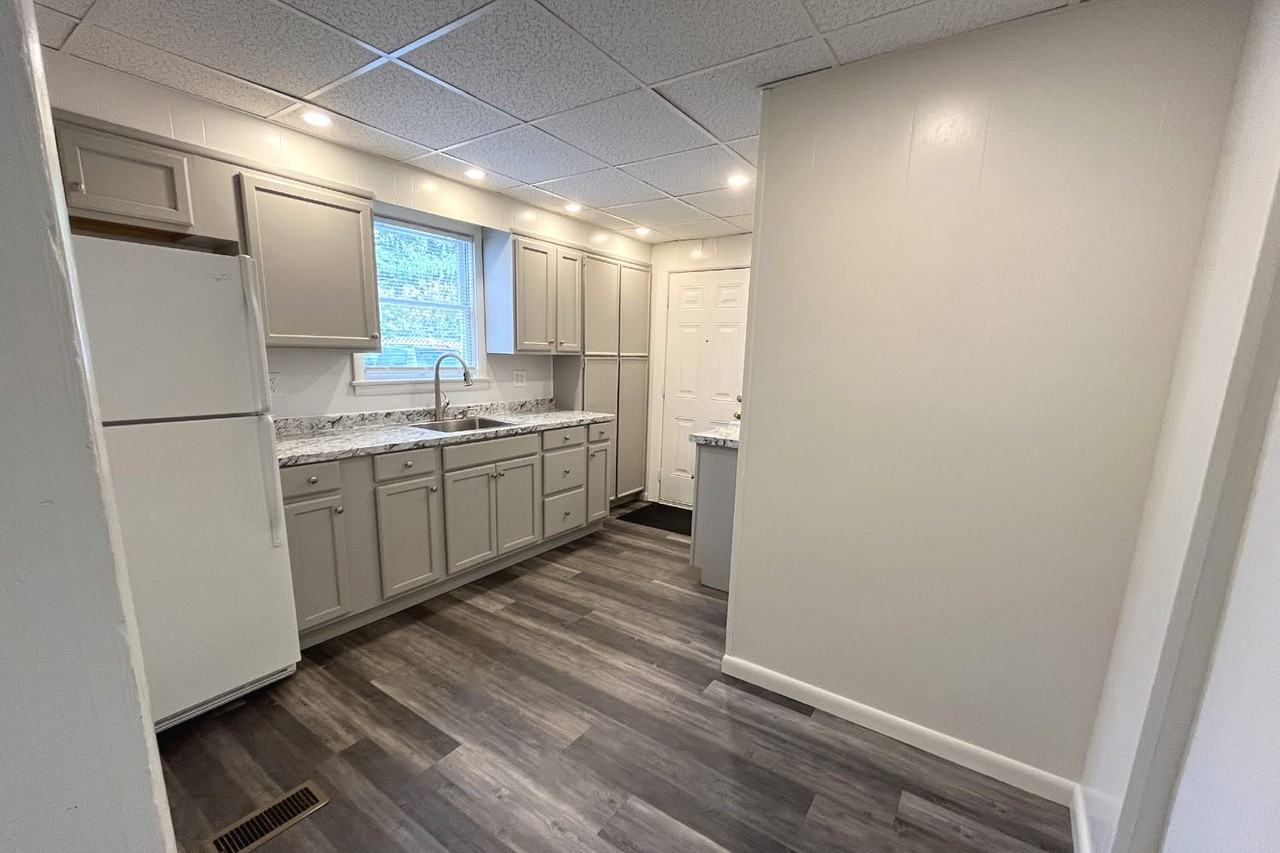 452 West Philadelphia Street #1 - Photo 2 of 18