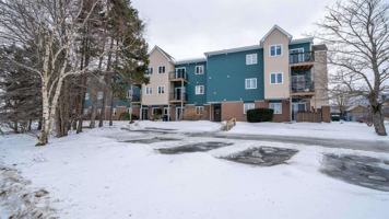 featured image of 1 Lombardy Lane #1