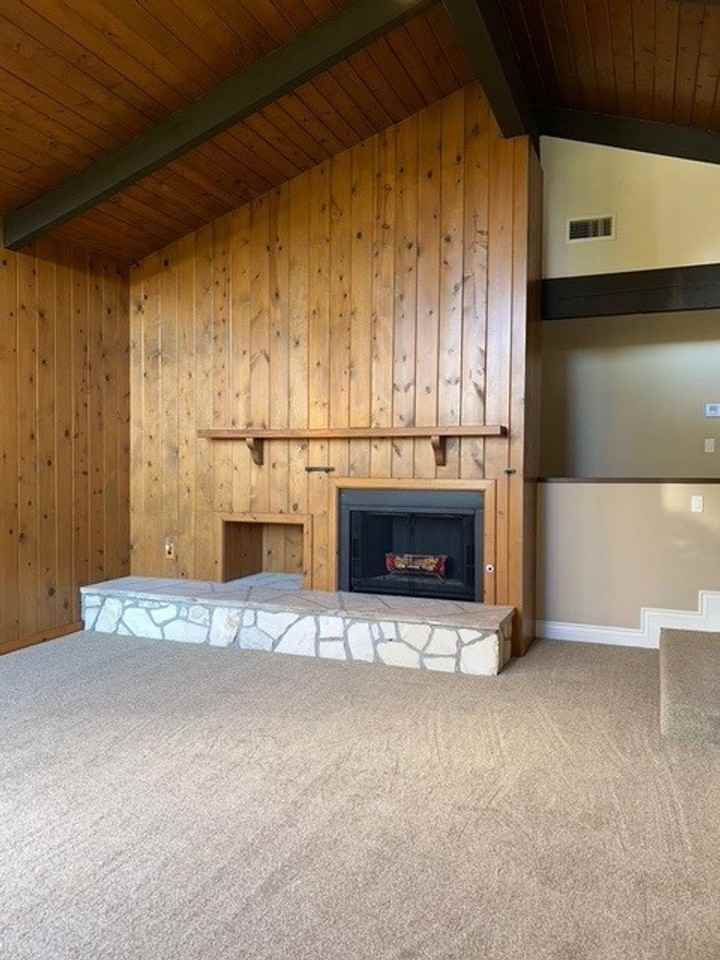 498 Kendale Rd - Photo 7 of 23