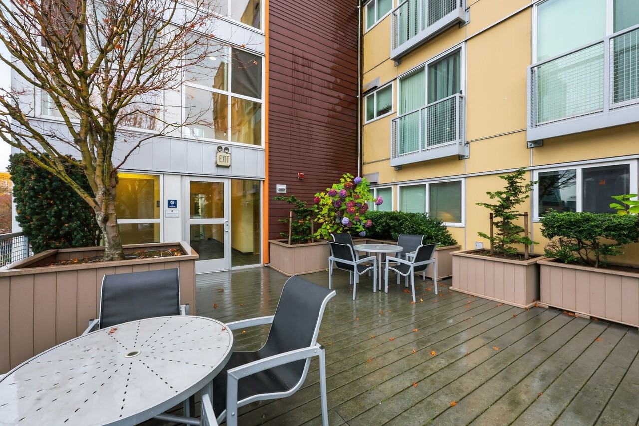 Borealis Apartments - Photo 6 of 50