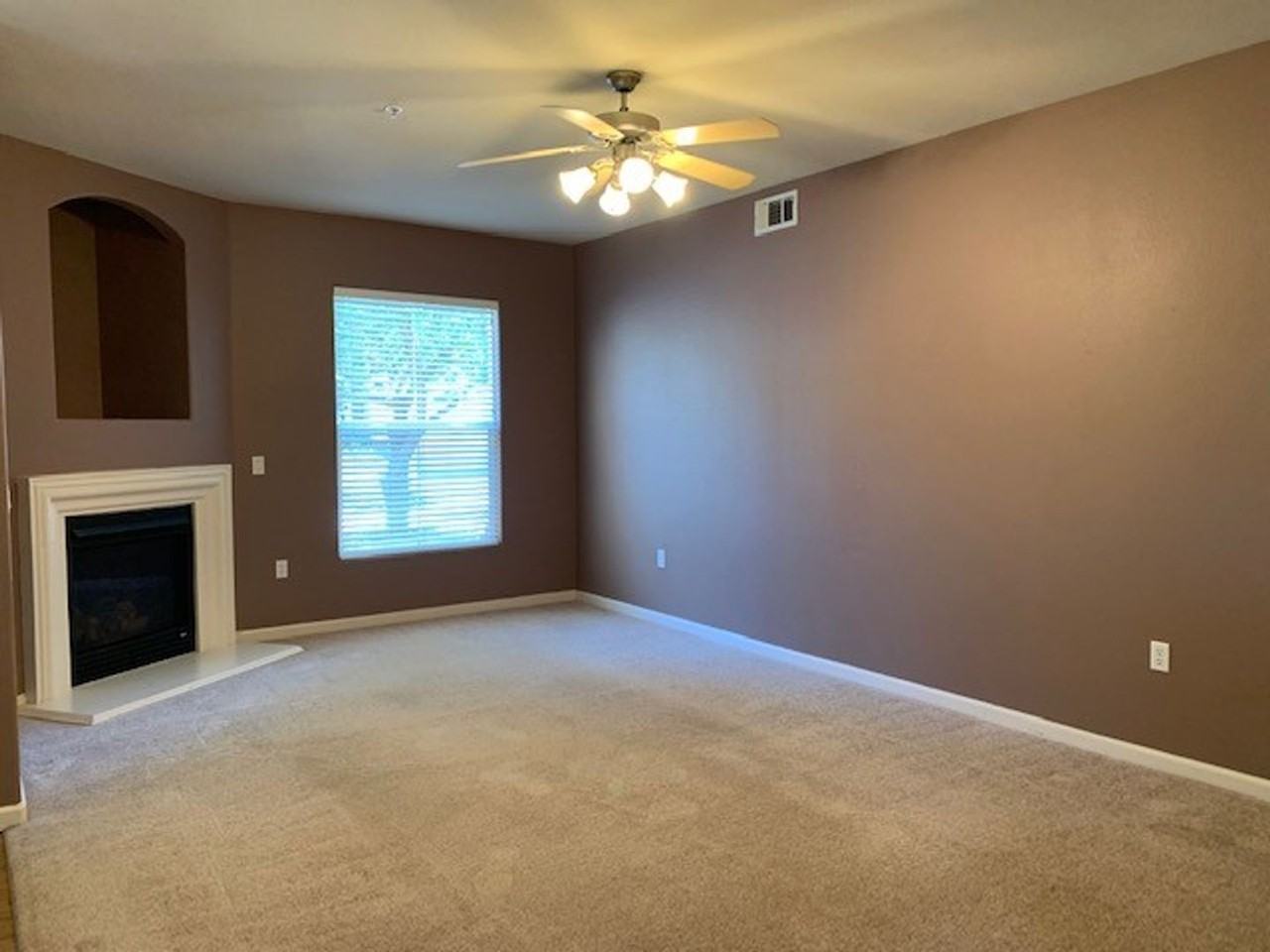 5350 Dunlay Dr #2116 - Photo 2 of 20