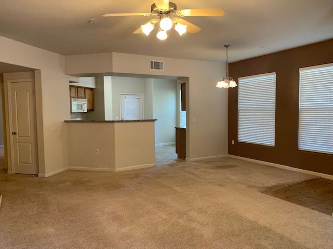 5350 Dunlay Dr #2116 - Photo 5 of 20