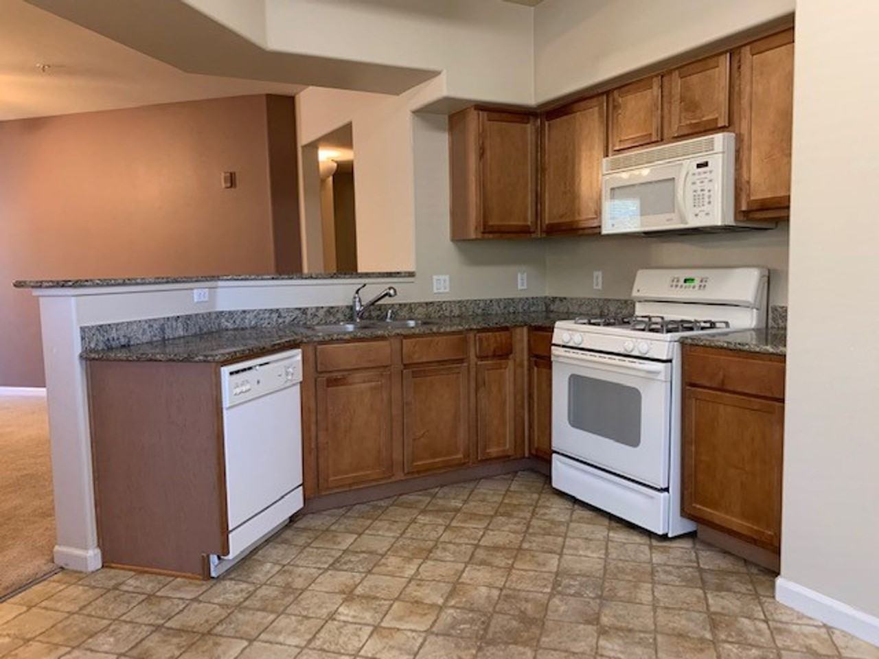 5350 Dunlay Dr #2116 - Photo 7 of 20