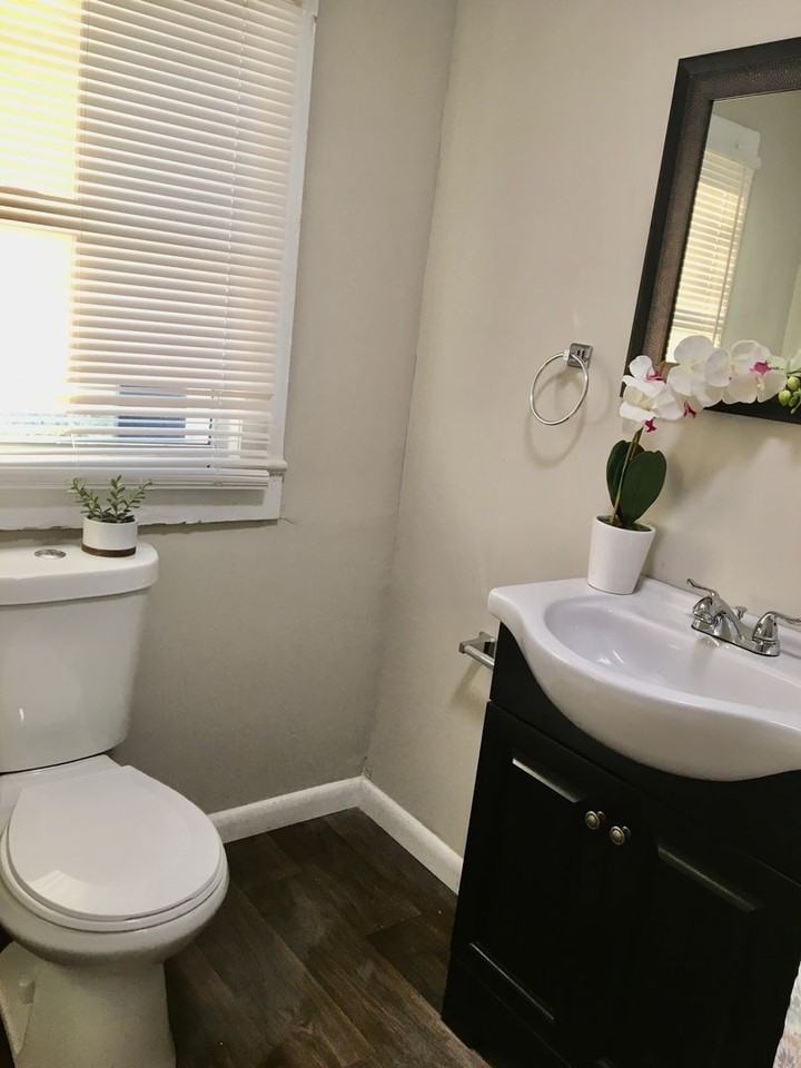 1001 West 4th Avenue - Photo 3 of 6